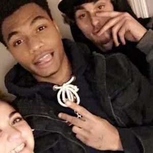 Meet your Posher, Cameron